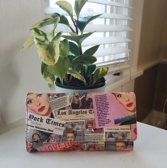 Handbags - I LOVE LUCY WALLET